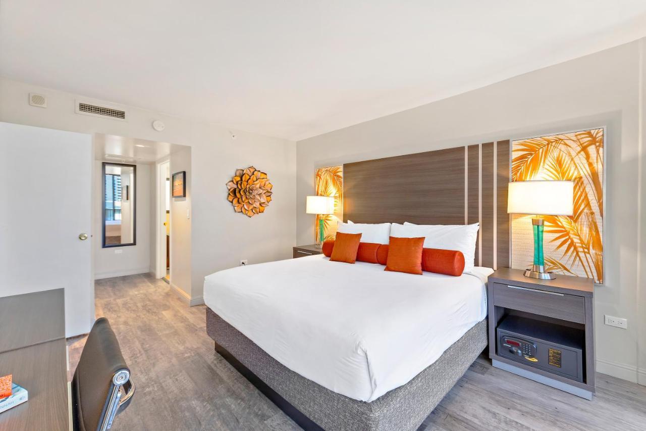 Renovated With City View At Aqua Palms Waikiki Honolulu Exterior foto